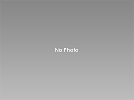 12 suite apartment, close to university in great condition.